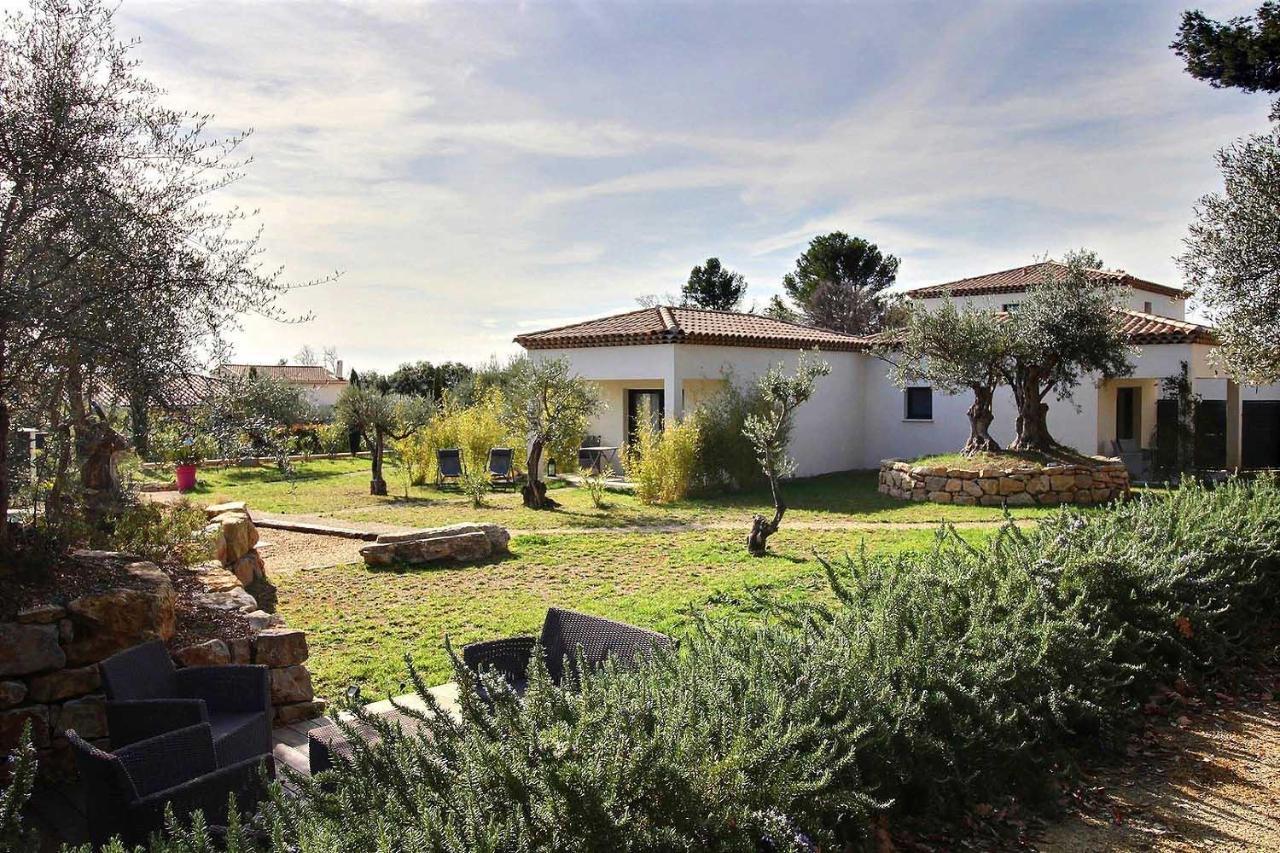 La Villa Aux Oliviers Flayosc ภายนอก รูปภาพ