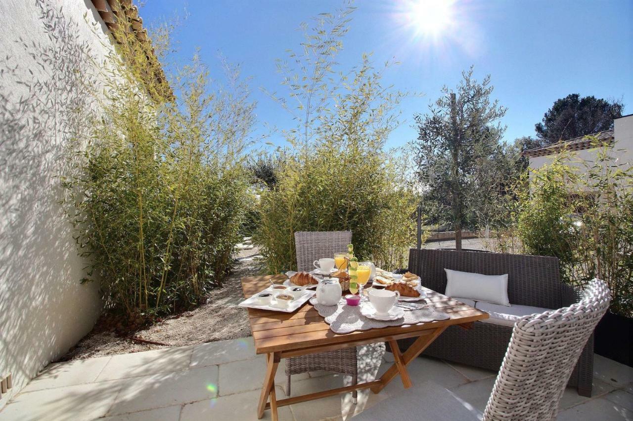 La Villa Aux Oliviers Flayosc ภายนอก รูปภาพ