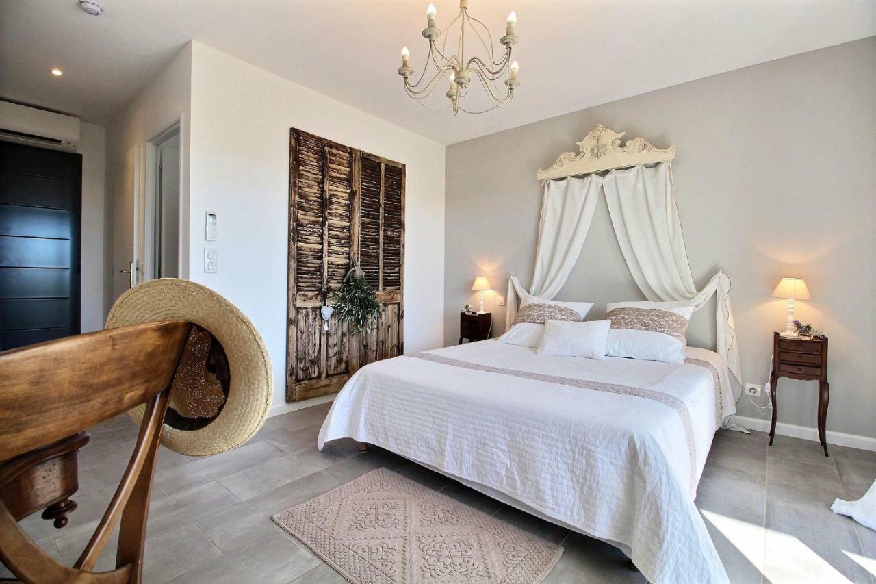La Villa Aux Oliviers Flayosc ภายนอก รูปภาพ